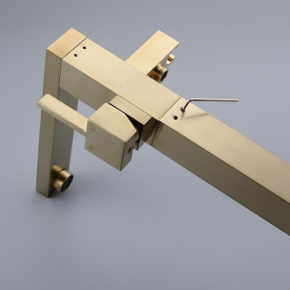 HMR - Dree Tub Filler Floor Mount Faucet with Hand Shower in Brushed Gold