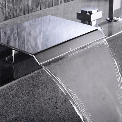 HMR - Moda Waterfall Deck-Mount Faucet with Handshower in Chrome