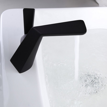 HMR - Contemporary Single Flat Handle One-Hole Solid Brass Bathroom Sink Faucet in Black