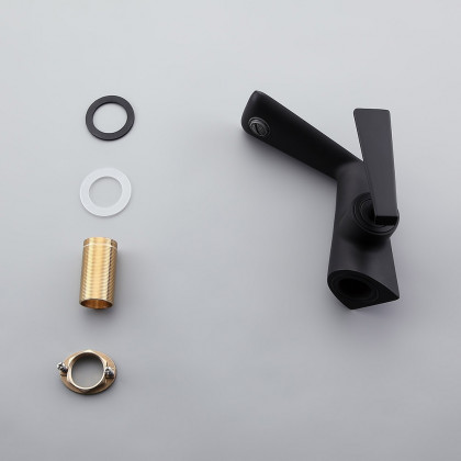 HMR - Contemporary Single Flat Handle One-Hole Solid Brass Bathroom Sink Faucet in Black
