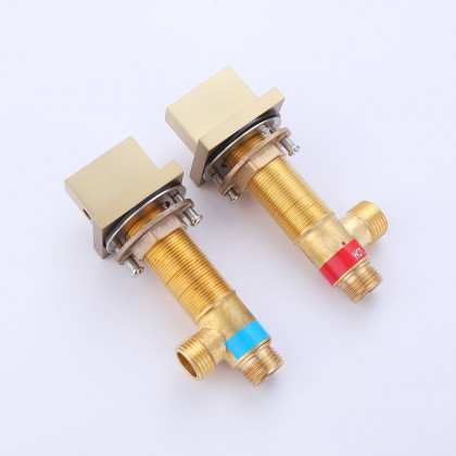 HMR - Deck Mounted Faucet with Swirling Spout in Brushed Gold