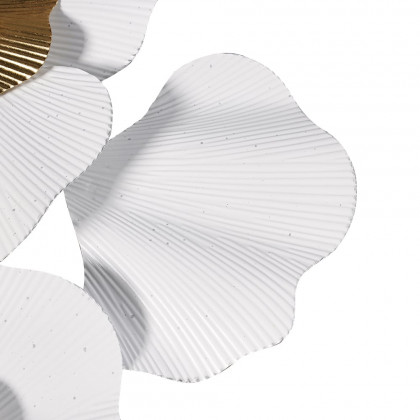 HMR - Metal Flower Wall Decor in Gold and White