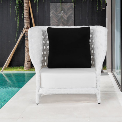 HMR - All-Weather Patio Wicker Outdoor Club Chair with Cushion and Pillow in White