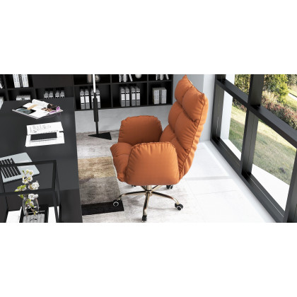 HMR - PU Leather Swivel Office Chair Height Adjustable in Brown