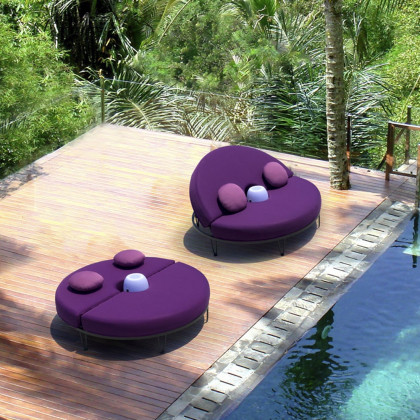 HMR - Round Outdoor Convertible Daybed with Bluetooth Speaker and LED and Pillow in Purple