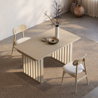 HMR 55"-87" Extendable Dining Table Seats 4-8 People - Whitewash