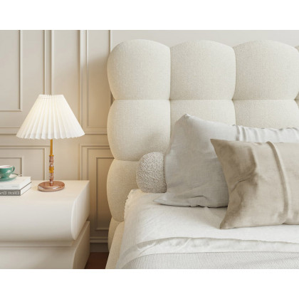 HMR White Boucle Upholstered Platform Bubble Bed Frame - White, King