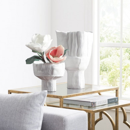HMR - 2-Pieces Minimalist White Striped Flower Vases Set Resin Vase Decor Living Room Bedroom