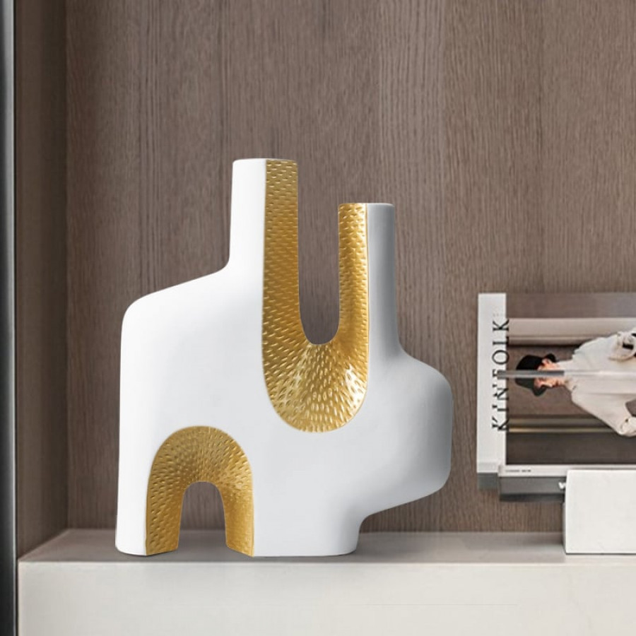 HMR - Modern Resin Abstract Sculpture Decorative Figurine Object Desk Decor Art White & Gold
