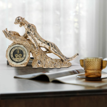 HMR - Gold Electroplating Cheetah Mute Imitation Diamond Resin Table Clock Home Decoration