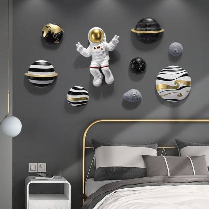 HMR - 9-Pieces Art Deco Astronaut Planet Wall Decor Hanging Resin Person Sculpture Statue Set