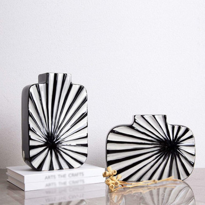 HMR - 2-Pieces Abstract White & Black Striped Resin Flower Vase Set Home Ornament Decor Art