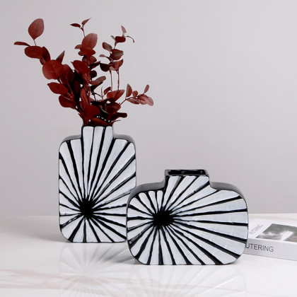 HMR - 2-Pieces Abstract White & Black Striped Resin Flower Vase Set Home Ornament Decor Art