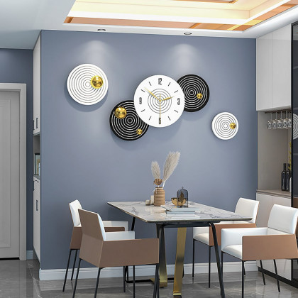 HMR - 20.5" Modern 3D Round Black & White Wall Clock