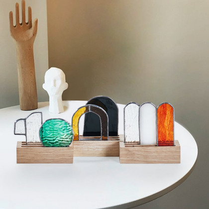 HMR - 3 Pieces Resurrection Stained Glass Sculpture Ornament Decor Art Set with Wooden Base