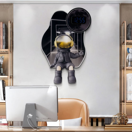 HMR - 23.6" LED Digital Astronaut Wall Clock Spaceman Decor Art Living Room Bedroom in Black