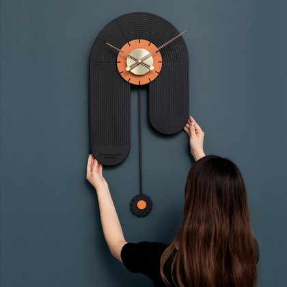 HMR - Modern Large Wall Clock Irregular Metal Oversized Decorative Wall Clocks in Black