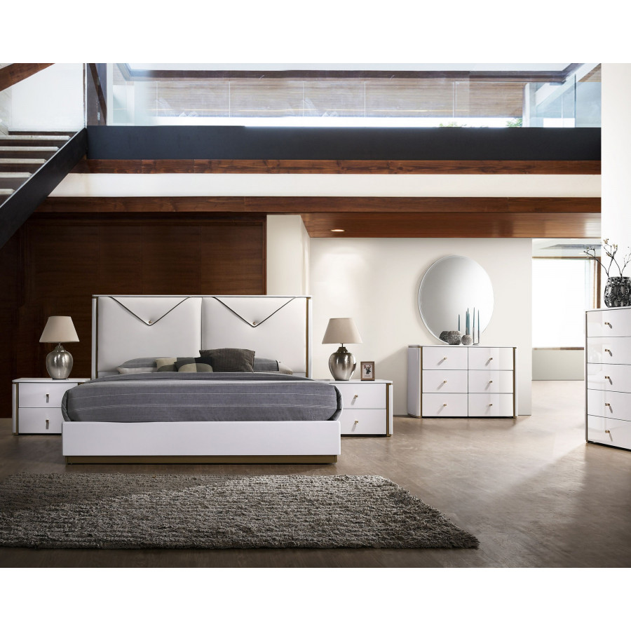 J&M - Lucera Chest in White