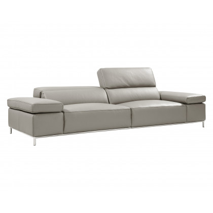 J&M - I800 Sofa in Light Gray