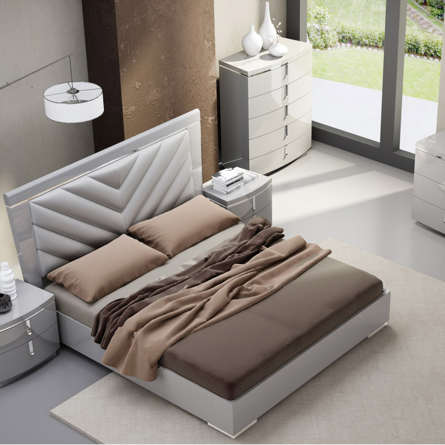 J&M New York King Bed - Gray