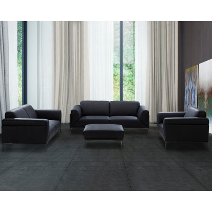 J&M - Knight Loveseat in Black