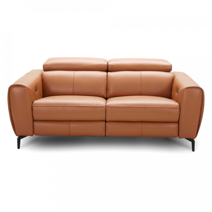 J&M Lorenzo Loveseat - Caramel