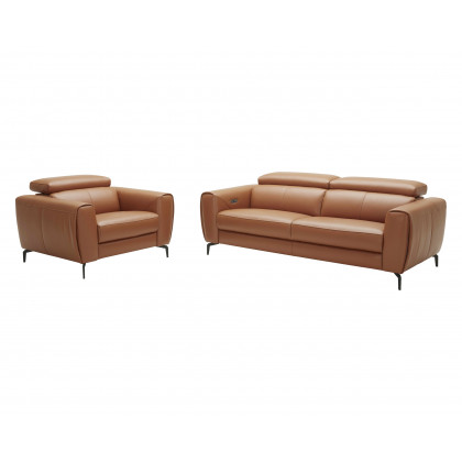 J&M Lorenzo Loveseat - Caramel