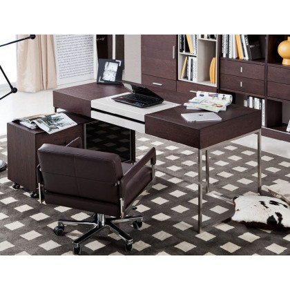 Image may differ from actual product color and configuration.