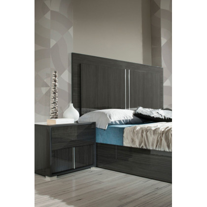 Image may differ from actual product color and configuration.