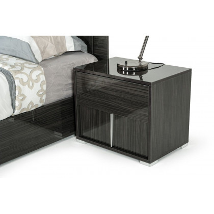 Image may differ from actual product color and configuration.