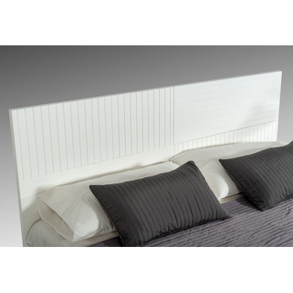 Jubilee - Vanity Contemporary Bed