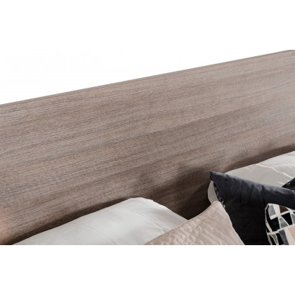 Jubilee - March Modern Bed