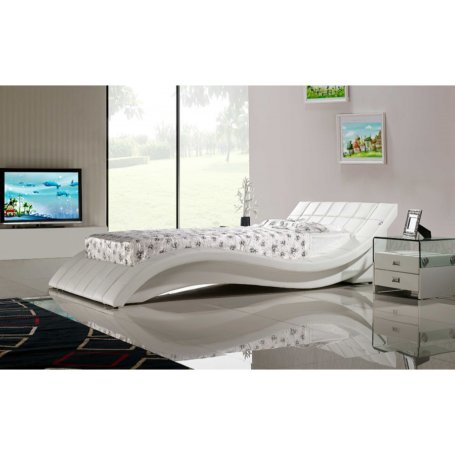 Jubilee Verdandi Curved Modern Queen Size Platform Bed - White, Bonded Leather