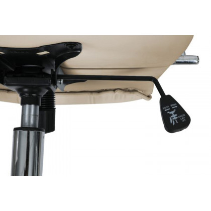 LeisureMod Benmar Leatherette Office Chair - Tan