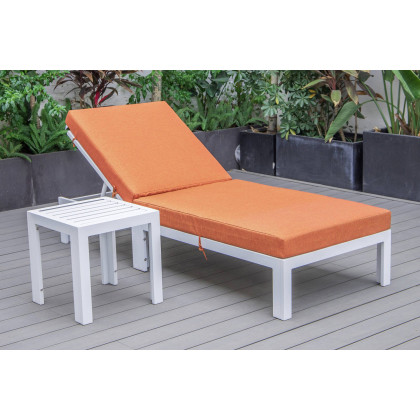 LeisureMod - Chelsea Modern Outdoor Weathered Gray Chaise Lounge Chair with Side Table and Cushions