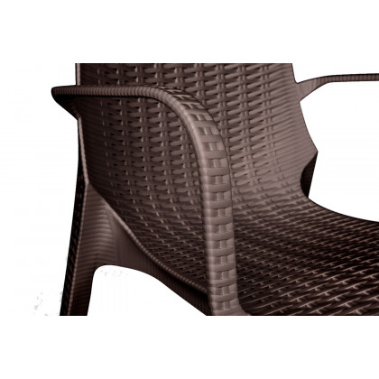LeisureMod Kent Outdoor Dining Arm Chair - Brown