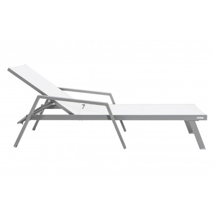 LeisureMod Marlin Modern Gray Aluminum Outdoor Chaise Lounge Chair With Arms and Square Fire Pit Side Table for Patio - White