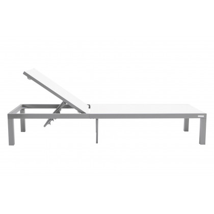 LeisureMod Marlin Modern Gray Aluminum Outdoor Patio Chaise Lounge Chair with Square Fire Pit Side Table - White