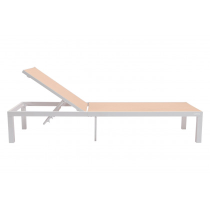 LeisureMod Marlin Modern White Aluminum Outdoor Patio Chaise Lounge Chair with Square Fire Pit Side Table - Light Brown