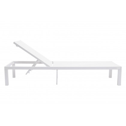 LeisureMod Marlin Modern White Aluminum Outdoor Patio Chaise Lounge Chair with Square Fire Pit Side Table - White