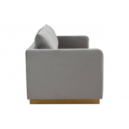 LeisureMod Nervo Modern Mid-Century Upholstered Velvet Sofa with Gold Base - Light Gray