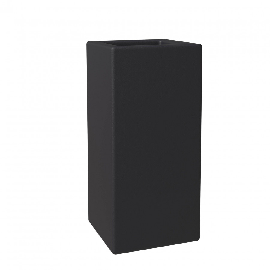 LeisureMod Terra Modern 24" Square Planter Pot in Fiberstone and Clay - Black