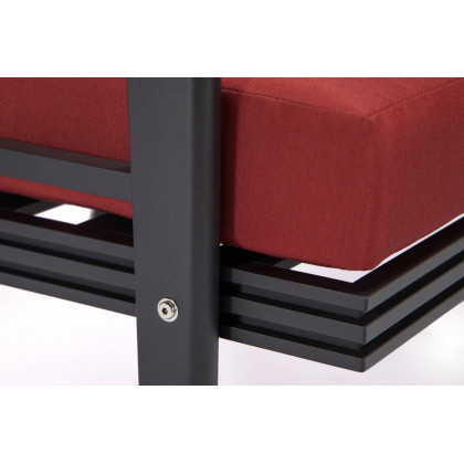 LeisureMod Walbrooke Modern Black Patio Conversation With Square Fire Pit With Slats Design & Tank Holder - Red