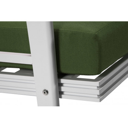 LeisureMod Walbrooke Modern White Patio Conversation With Square Fire Pit With Slats Design & Tank Holder - Green