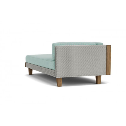 Lloyd Flanders™ Catalina Right Arm Chaise - Platinum