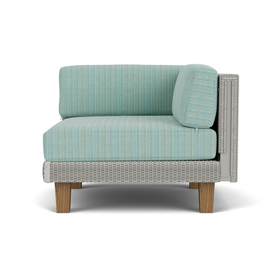Lloyd Flanders™ Catalina Corner Sectional - Platinum