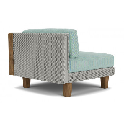 Lloyd Flanders™ Catalina Corner Sectional - Platinum