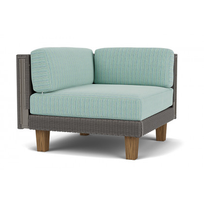 Lloyd Flanders™ Catalina Corner Sectional - Pewter