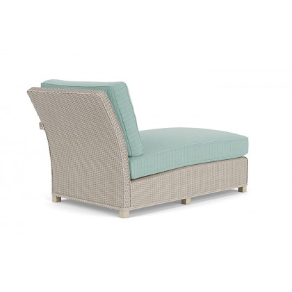 Lloyd Flanders™ Hamptons Left Arm Chaise - Linen