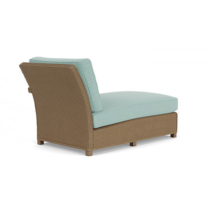 Lloyd Flanders™ Hamptons Left Arm Chaise - Fawn
